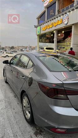هیوندای ئەلەنترا